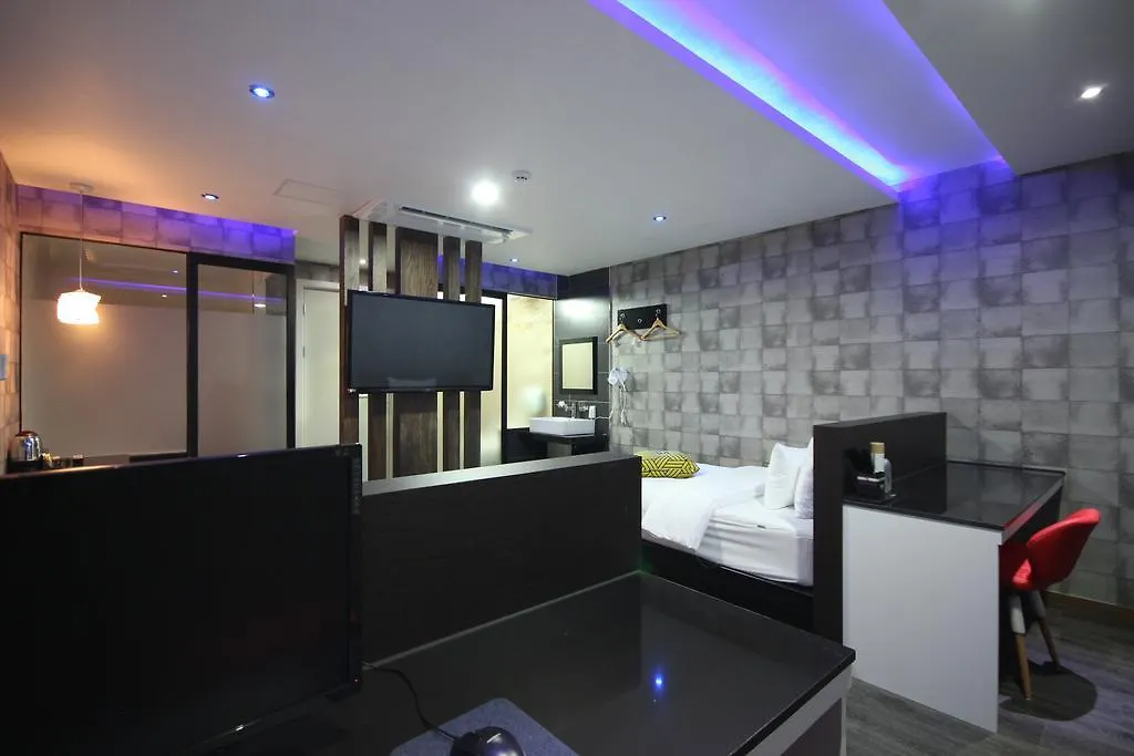 Hotel Well Busan